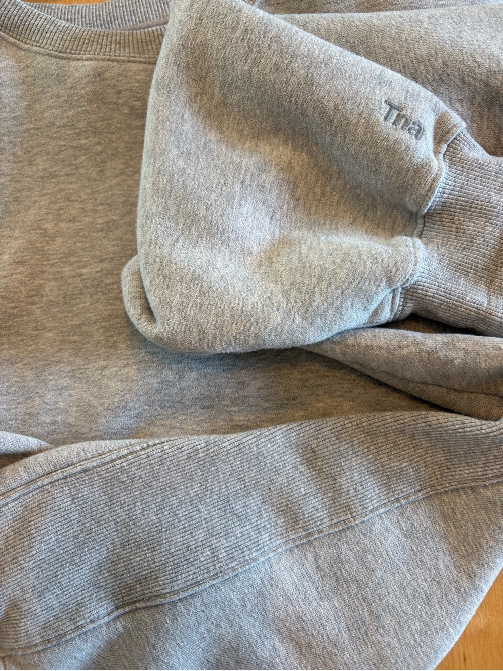 Aritzia Oversized Crewneck Sweatshirt - Heather Gray - Picture 4 of 4